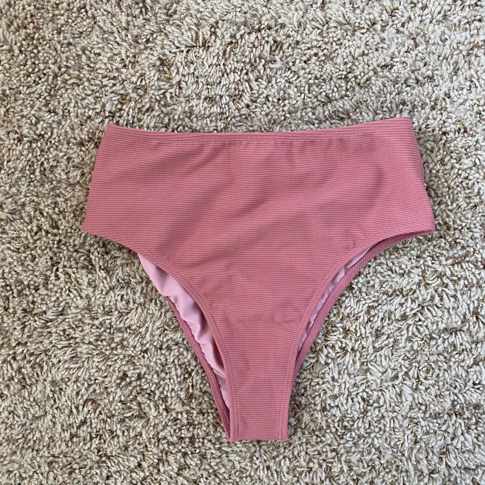 UNWORN Elle Jay High waisted bikini bottoms